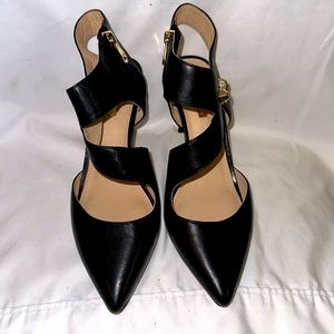 Louise et Cie Sz.9.5 Black Leather Strappy Pump